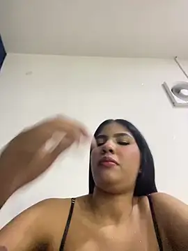 MadyLust webcam