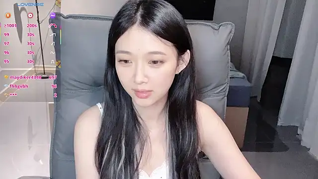 NiNi-baby520 webcam
