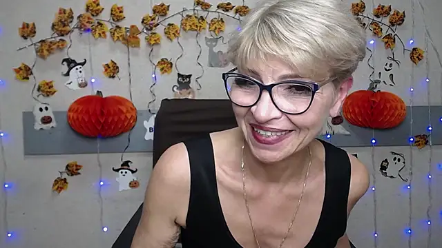 EllaBonito webcam