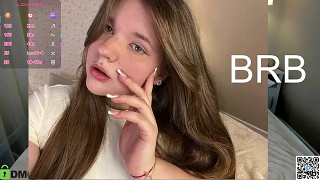 Chloee_White webcam