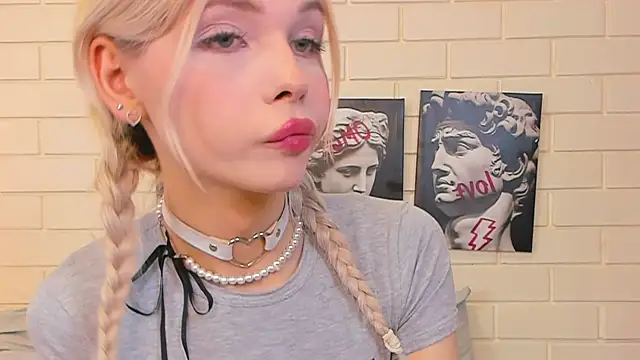 Blondy_Fina