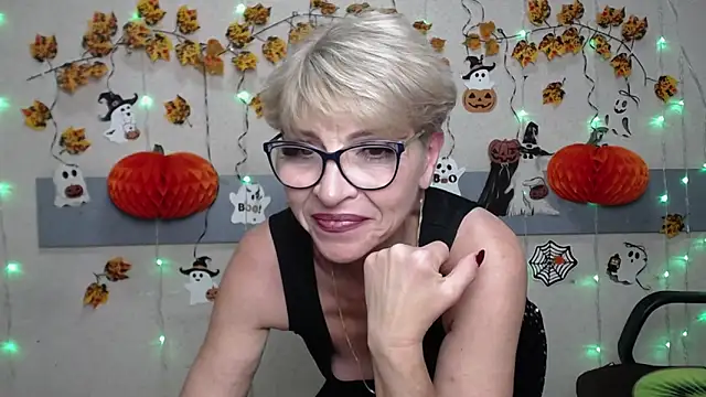 EllaBonito webcam