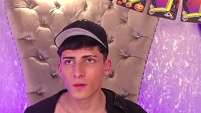 MateoMitchell webcam