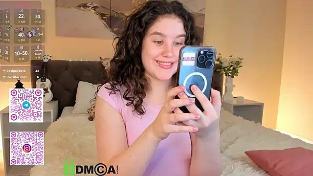 Ariella_Sol webcam