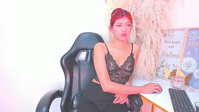 LizzyJones_ webcam