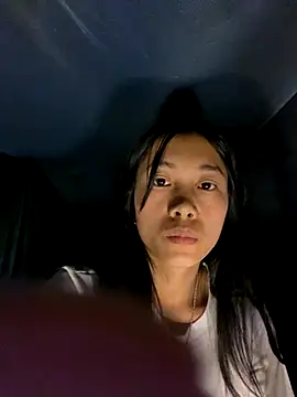 LylyOx9 webcam