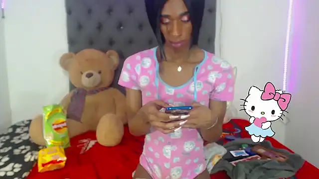 lucianadolll webcam