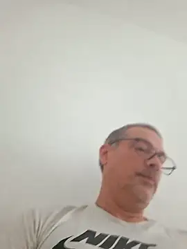 Mikadu95 webcam