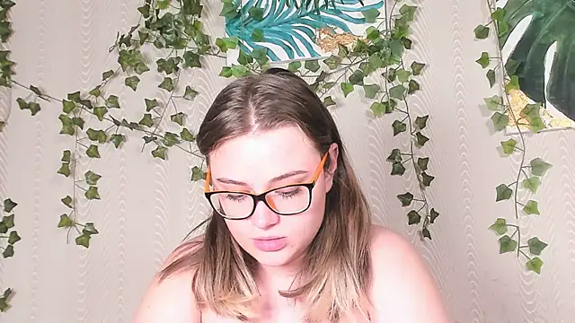 Seductive_She_Wolf webcam