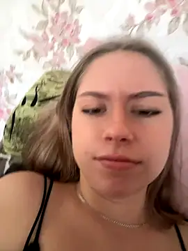 Tomyris_yuki webcam