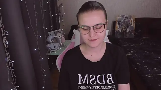 MissBrightShine webcam