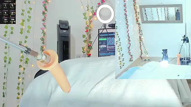Genesis_Love__ webcam