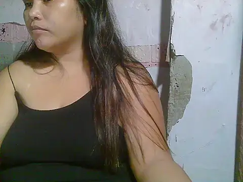Creamsweetpussy28 webcam