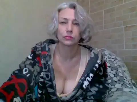 Lorie_Carrie webcam