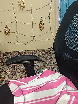 Hotty_Kavita webcam