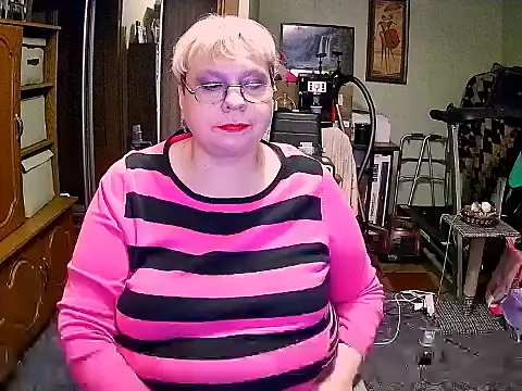 LOLA8888 webcam