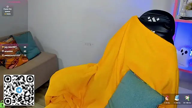 Angela_Wallace webcam