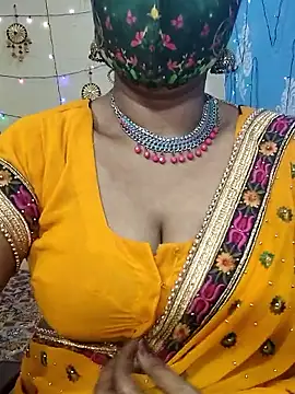 Hotty_Kavita webcam