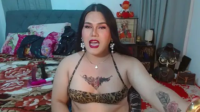 LustfullVelindaks webcam