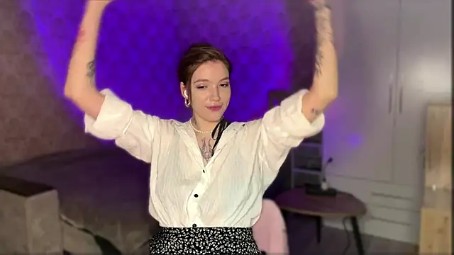 MelbaTreharne webcam