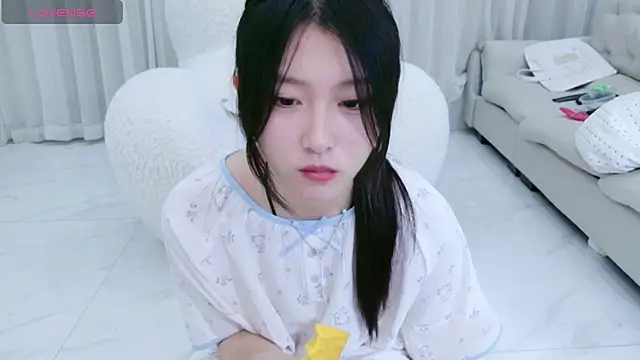 rainybb (F teen) - 月经来啦，我们聊聊天怎么样～