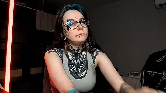 HighelikeGirl webcam