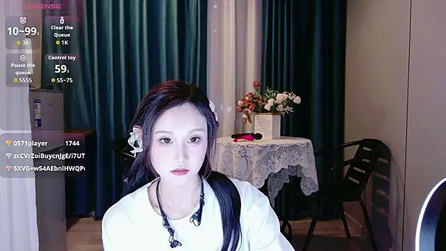 schoolgirl-nurse (F teen) - 全裸主播10min--开房校外直播 想坏坏的哥哥 赶紧下手哦~