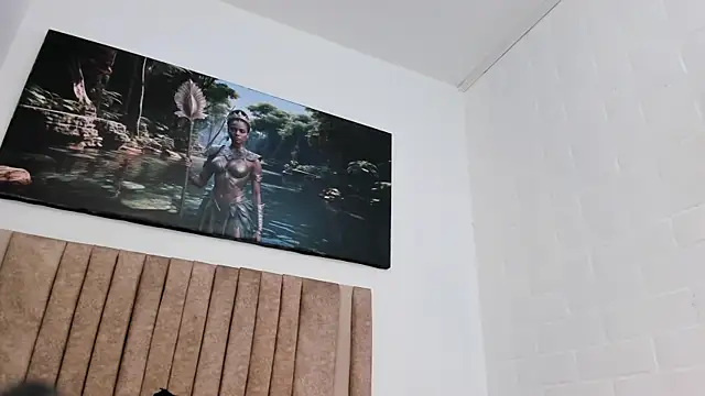 selena_castillo webcam