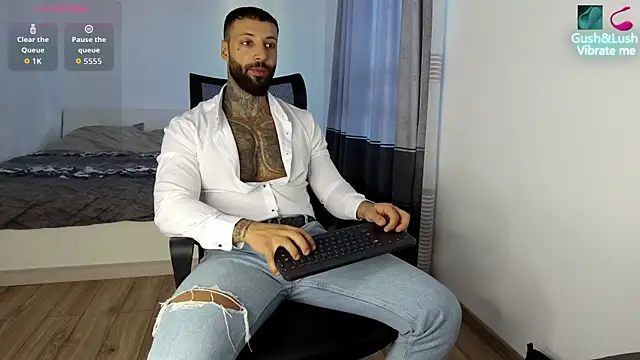 MasculineGuy99 webcam