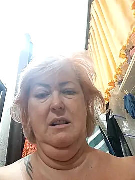 TerezaVelvet live cam screenshot female on Pornij – HD Porn & Live Cam Models