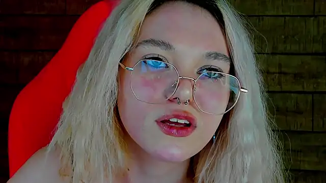 AnnaDelon webcam