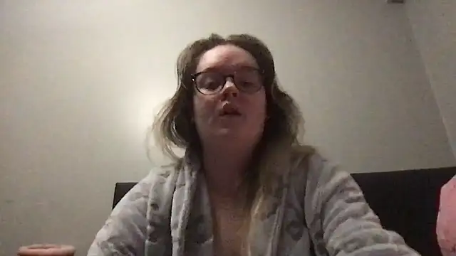honeyyy24 webcam