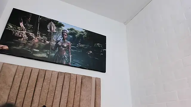 selena_castillo webcam
