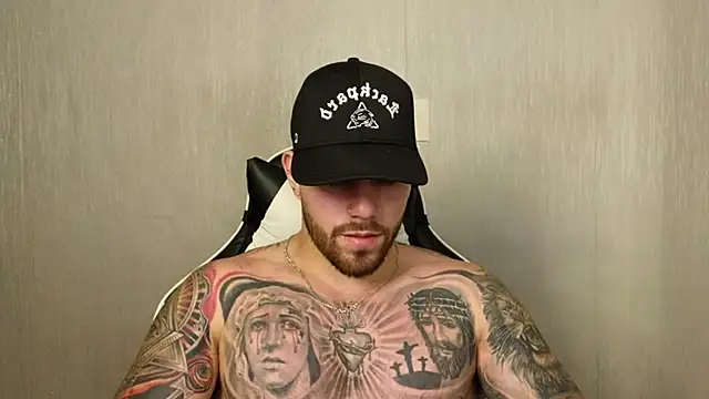 Ades_Lowe webcam
