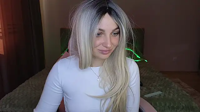 KittyYoda webcam