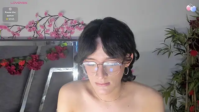 Black_Rose2 webcam