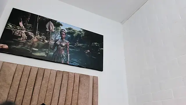 selena_castillo webcam