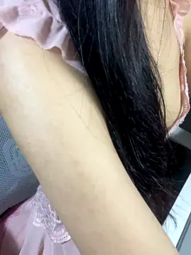 Mina048 webcam