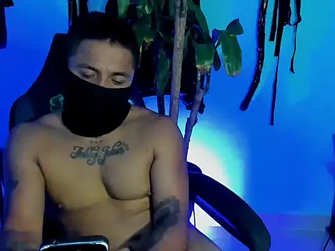 zeus_7777 webcam