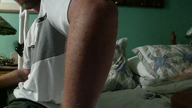 BIGWHITECOCKDOC36 webcam