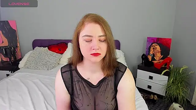 lillyloan4u webcam