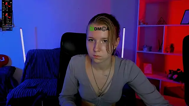 gloria_bubble webcam