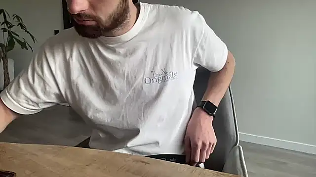 bullyboyy webcam