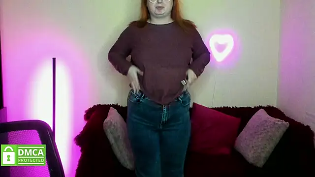 Alicia_love00 webcam
