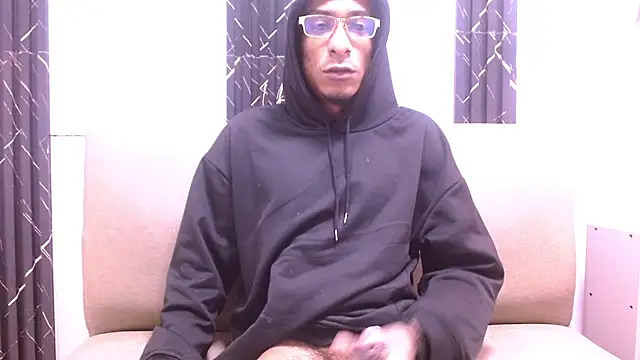 Jose_Smoke webcam