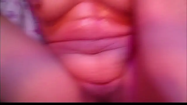 Rubi_Erotic_ webcam
