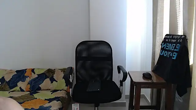Aleex_Miller webcam