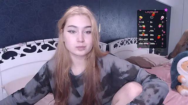 Lili_Luuu webcam