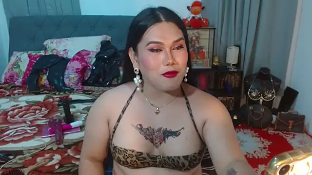 LustfullVelindaks webcam
