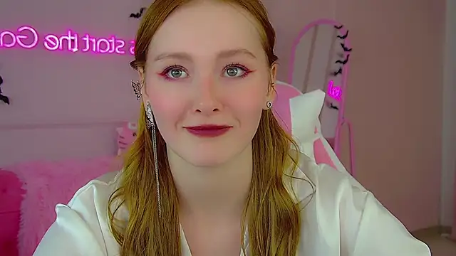 AgataFoxley webcam